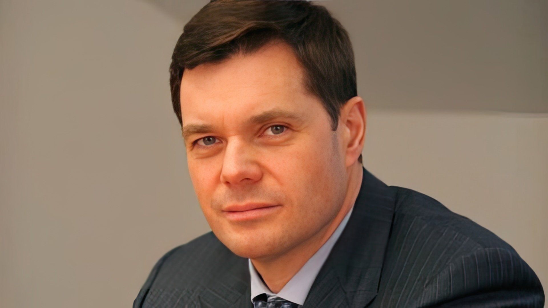 Работа для Алексея Мордашова на первом месте