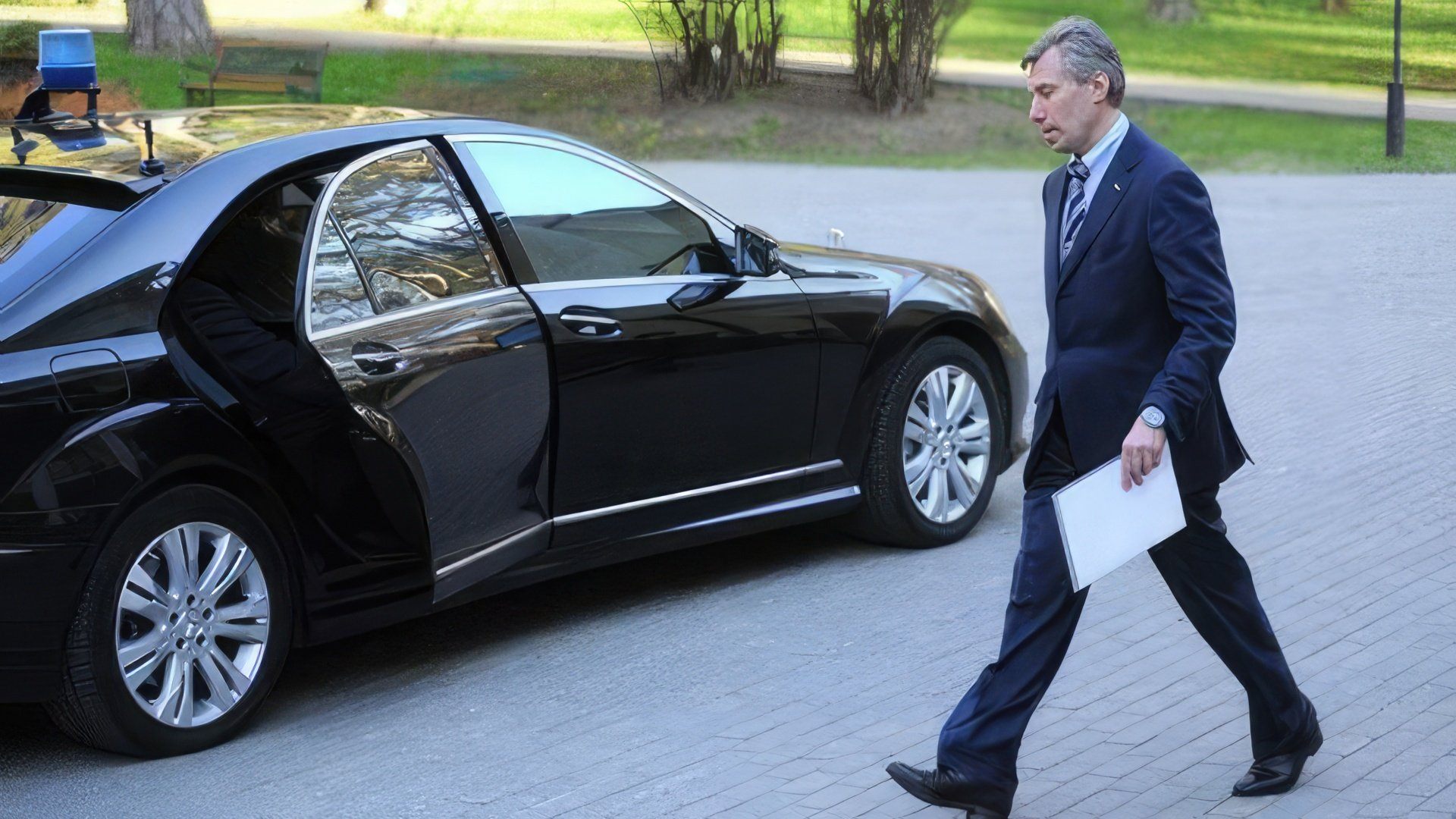 Герман Хан пошел в бизнес